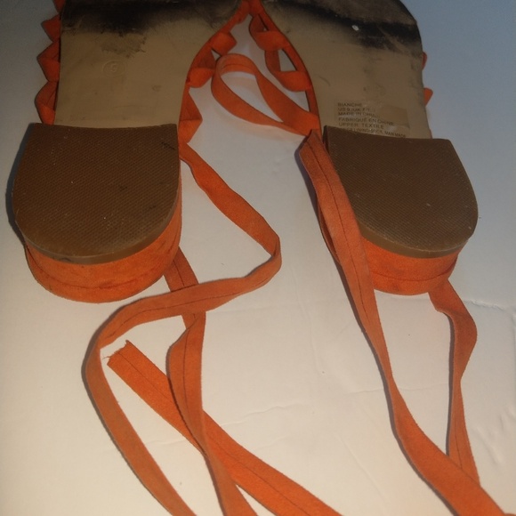 Just Fab sandals Orange sandals, Size 9 - Picture 6 of 7